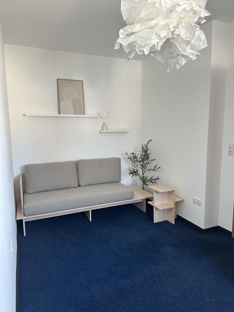 Kinderzimmer/Arbeitszimmer OG