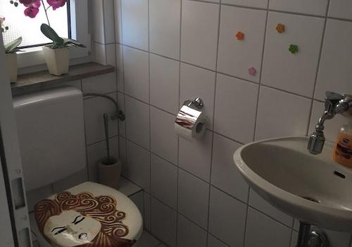 Gästetoilette 1. Stock