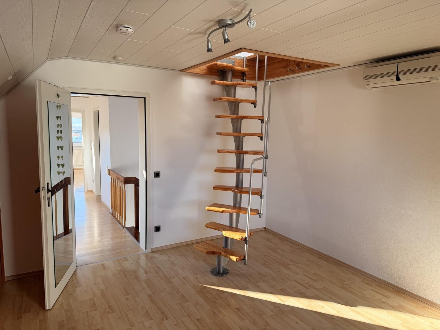 Schlafzimmer 2. Stock