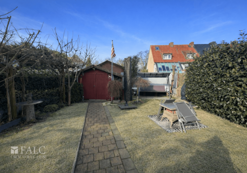 Gepflegter Garten zum entspannen.