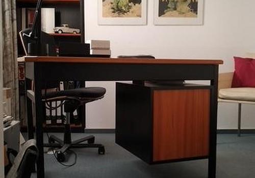 kleines Arbeitszimmer