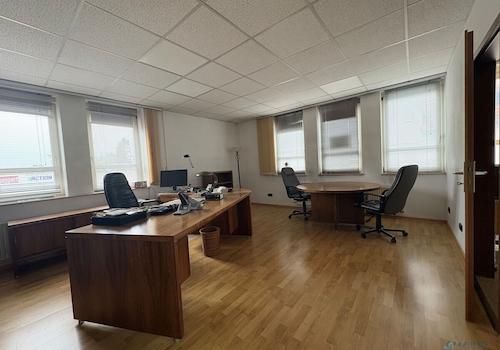 Büro links hinten