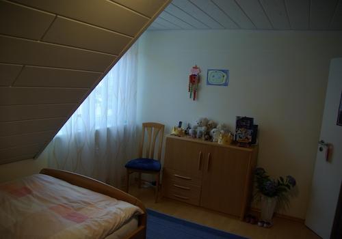 Schlafzimmer 2