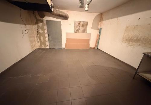 Leere Gewerbefläche Kassel