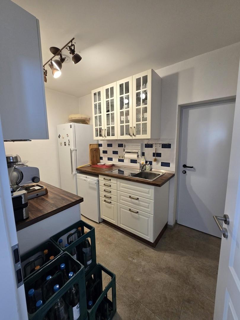 EG 2te Küche mit Zugang Garage