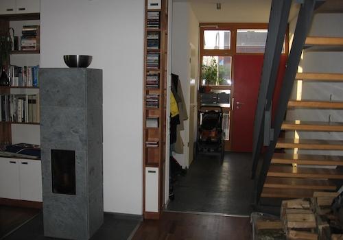 Kaminofen und Eingang