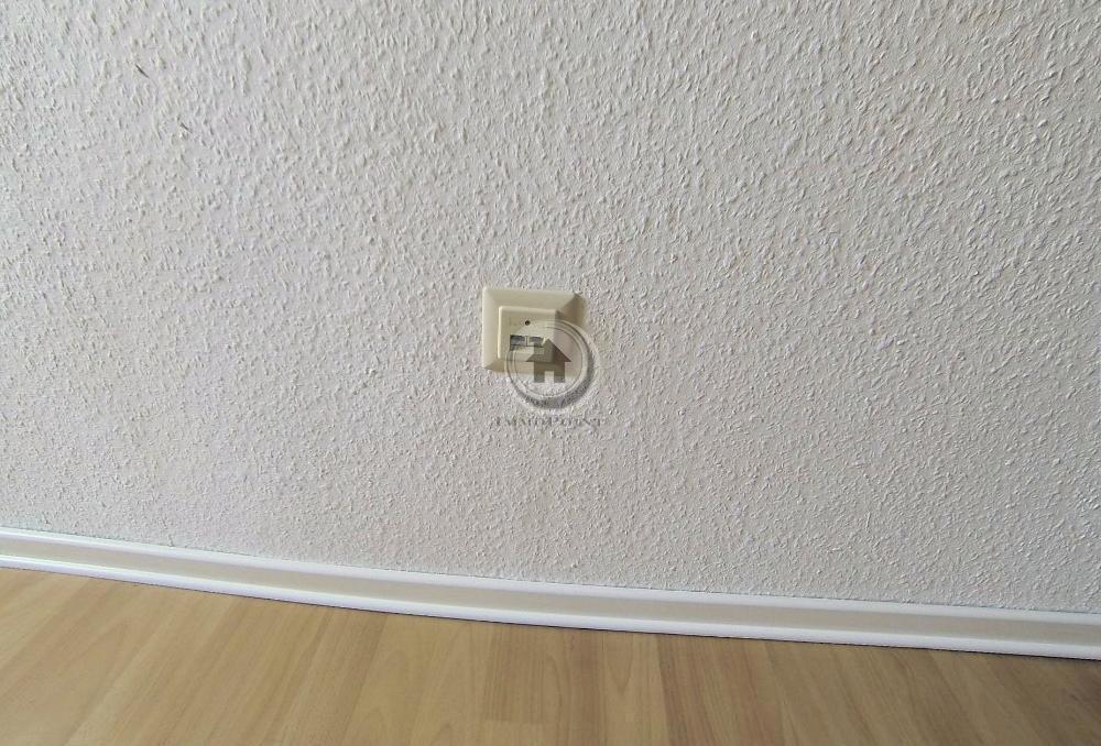 LAN Dose - Tapete - Laminat