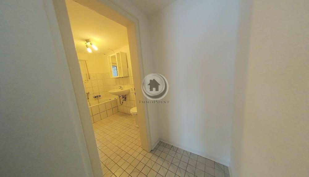 Flur zum Bad - Bild 1