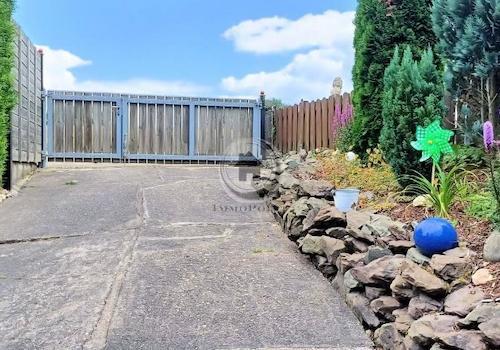 Zufahrt - Stellplätze - Bild 1