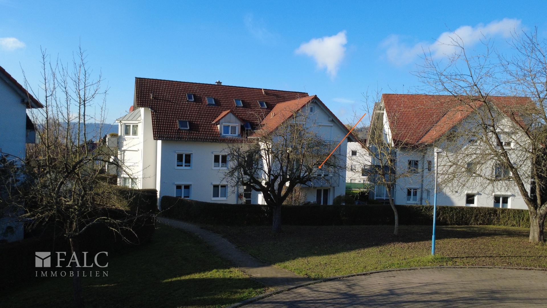 Hübsche Rückansicht