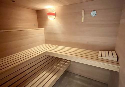 Sauna im Wellnessbereich