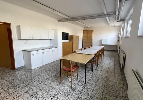 Aufenthalts-/Schulungsraum