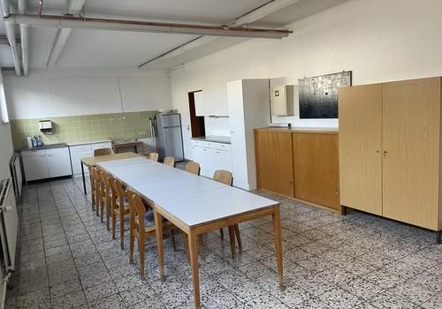 Aufenthalts-/Schulungsraum