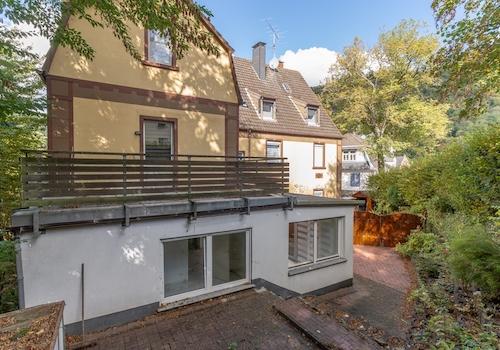 Ca. 50 m² Terrasse auf zwei Ebenen