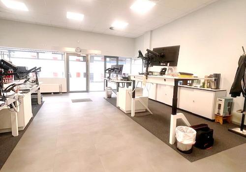 Großes Büro im Erdgeschoss