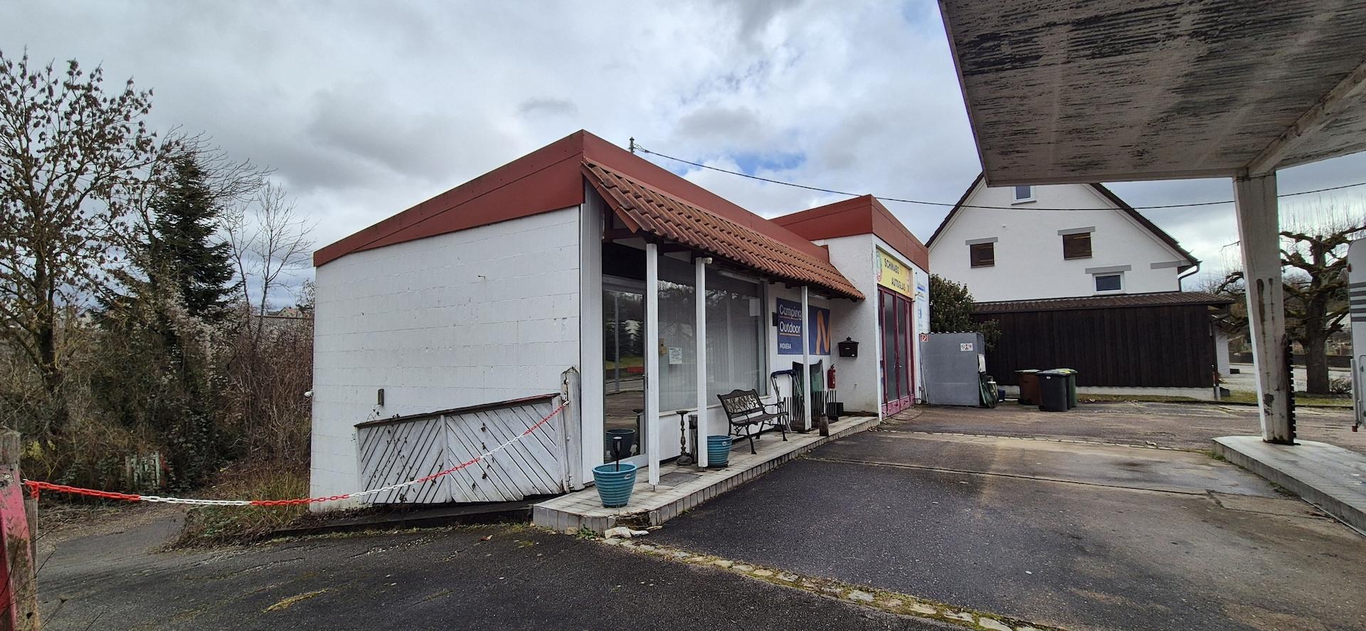 Werkstatt und Verkaufsfläche