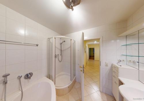 Bad - Erdgeschoss-Eigentumswohnung - Ruhstorf an der Rott_2