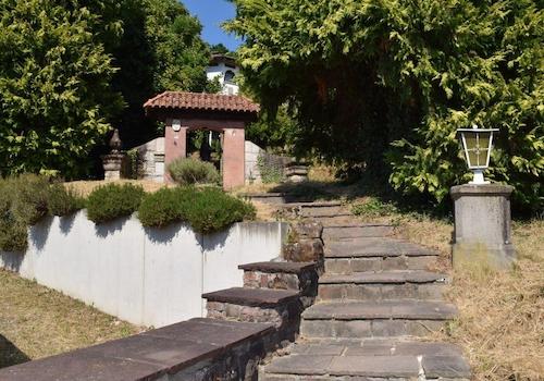 Ansicht Eingang Treppe