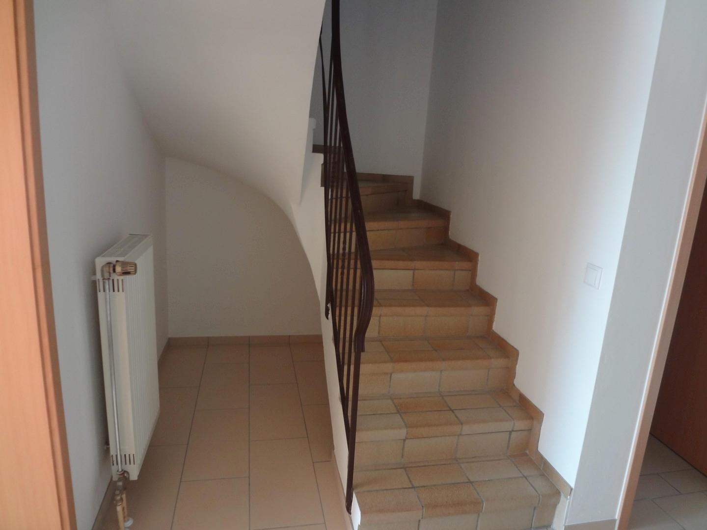 Treppenaufgang zum EG