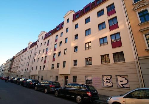 straßenseitige Hausansicht