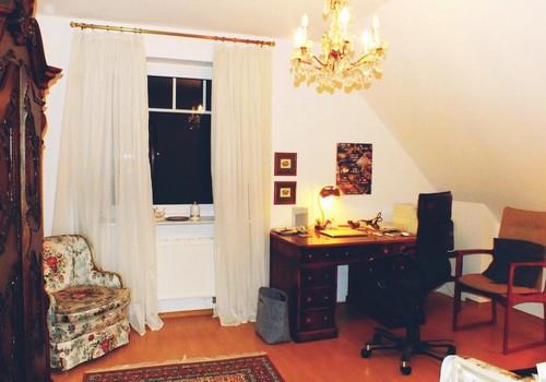 1.OG, Zimmer 1 (eingerichtet)