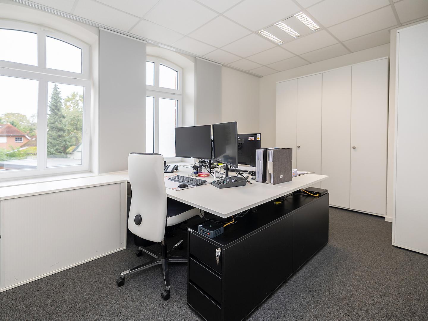Büro OG