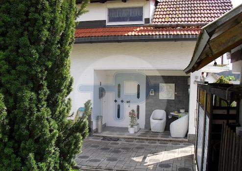 ÄUßERST GEPFLEGTES 
EINFAMILIENHAUS – Hinterschmiding, de – Vorschaubild 2