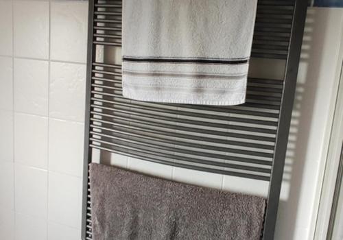 Bad-Heizkörper für Handtücher