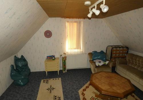 Zimmer II Dachboden
