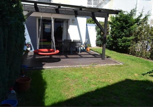 Terrasse + Garten