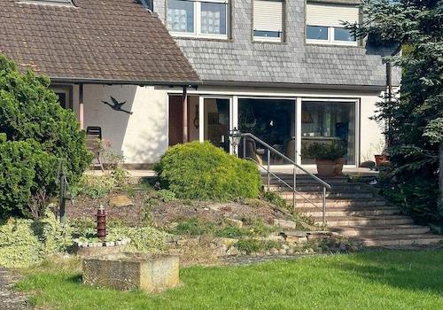 Rückansicht / Gartenansicht