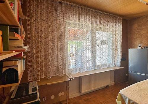 Kinderzimmer / Büro Erdgeschoss