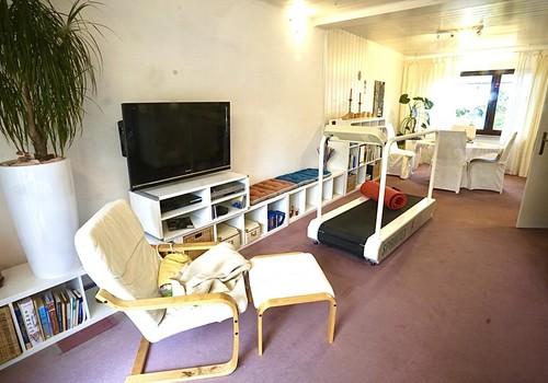 Wohnzimmer und Esszimmer