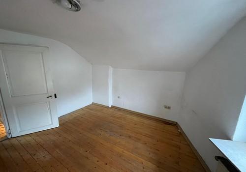Schlafzimmer 2 OG