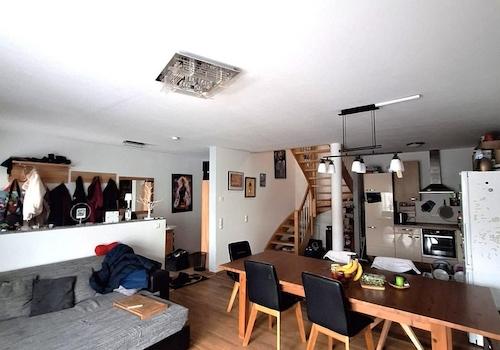 Wohnzimmer Richtung Treppe