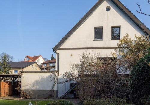 rückwärtige Ansicht