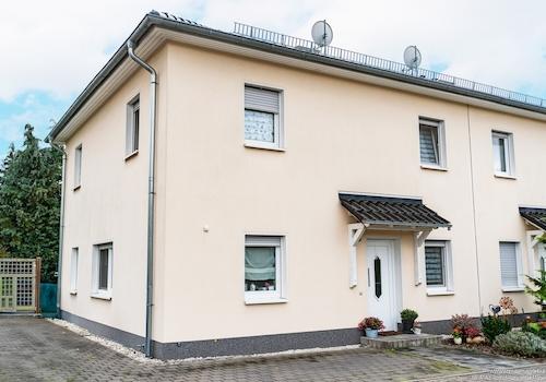 Doppelhaushälfte links