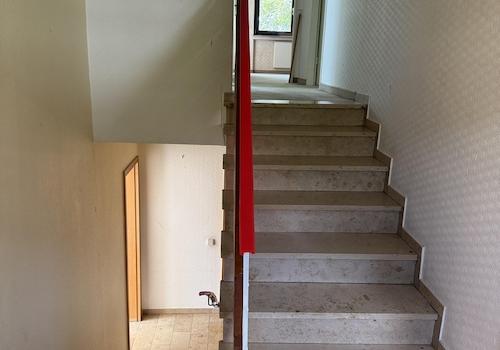 Flur mit Treppe