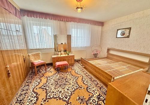 großes Zimmer Obergeschoss