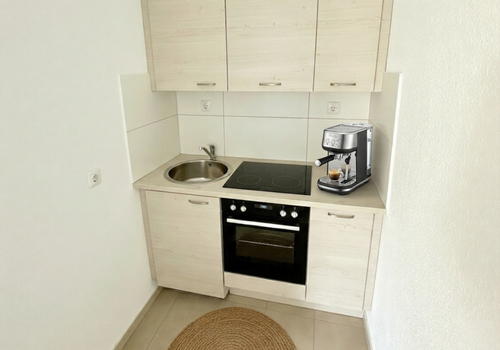 Küche mit KI bearbeitet