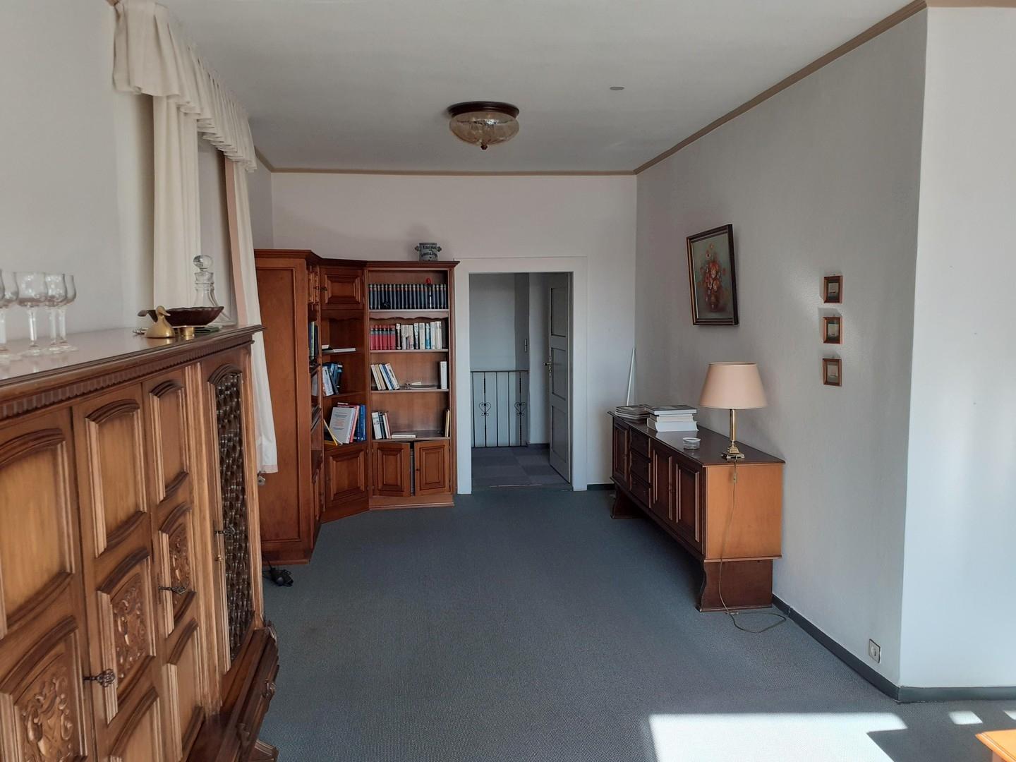 Großes Wohnzimmer