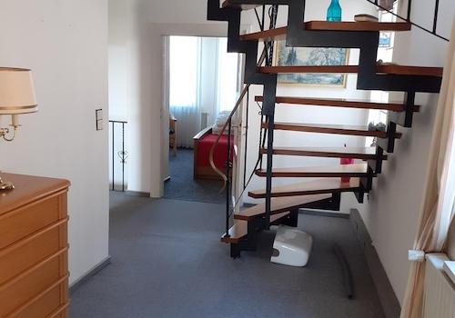 Flur Richtung Schlafzimmer