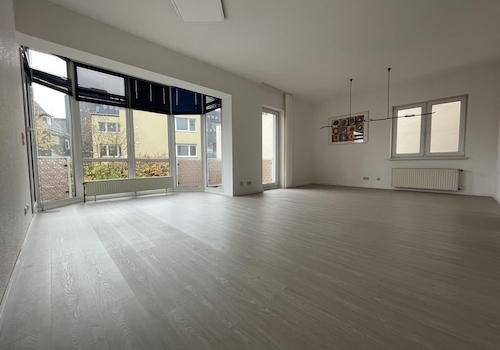  Wohnzimmer Südseite 