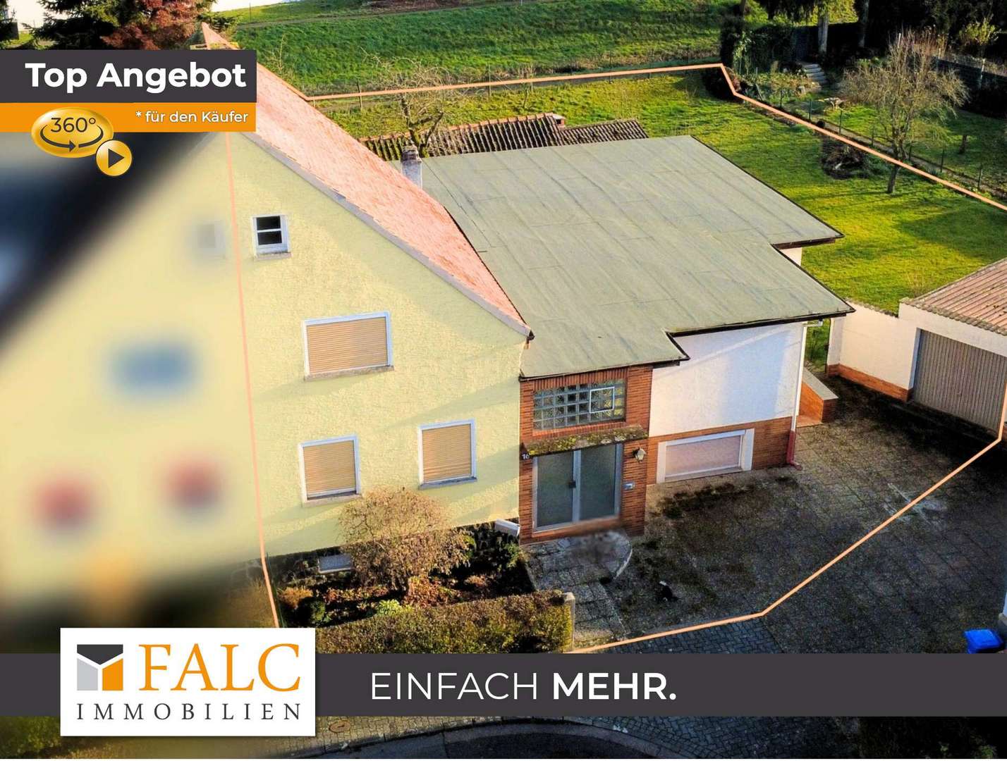 Doppelhaushälfte mit Anbau, Außenansicht