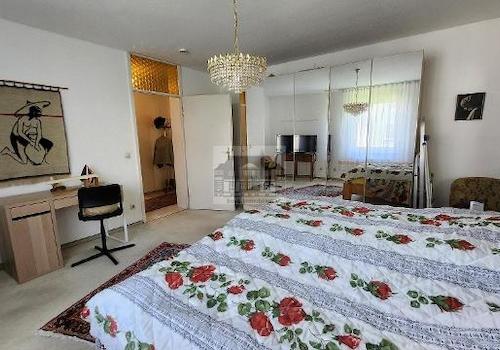 Schlafzimmer Ansicht 2