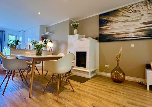 Essbereich mit Kaminofen