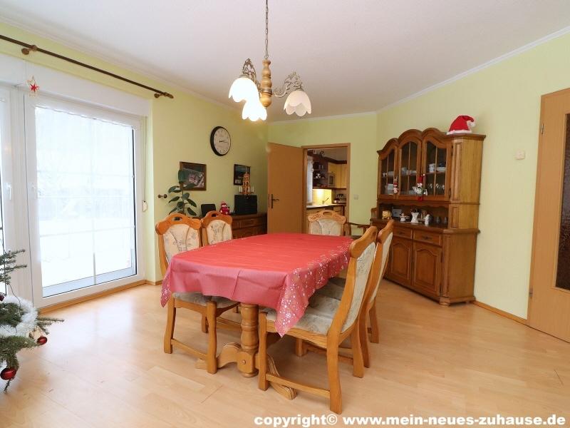 Bild 4 Wohnen_Essen - Essbereich