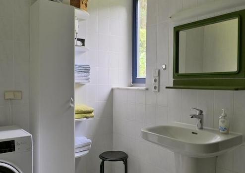 Property thumbnail 8