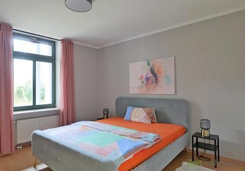 Blick ins Schlafzimmer