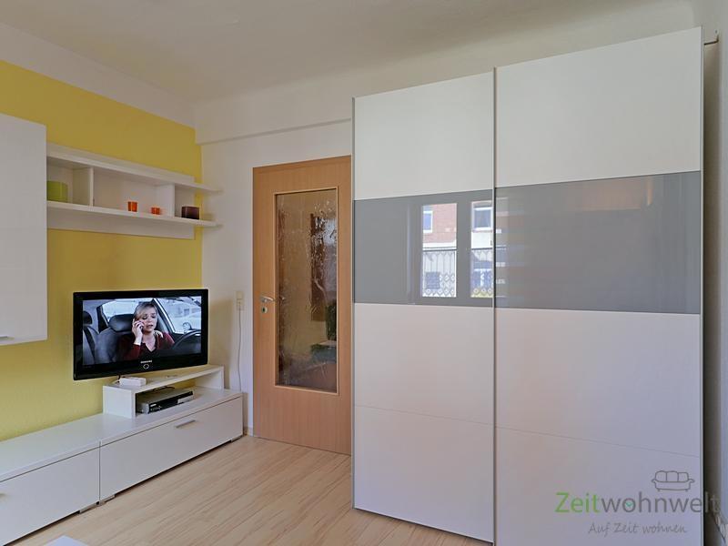 Schiebetüren-Kleiderschrank